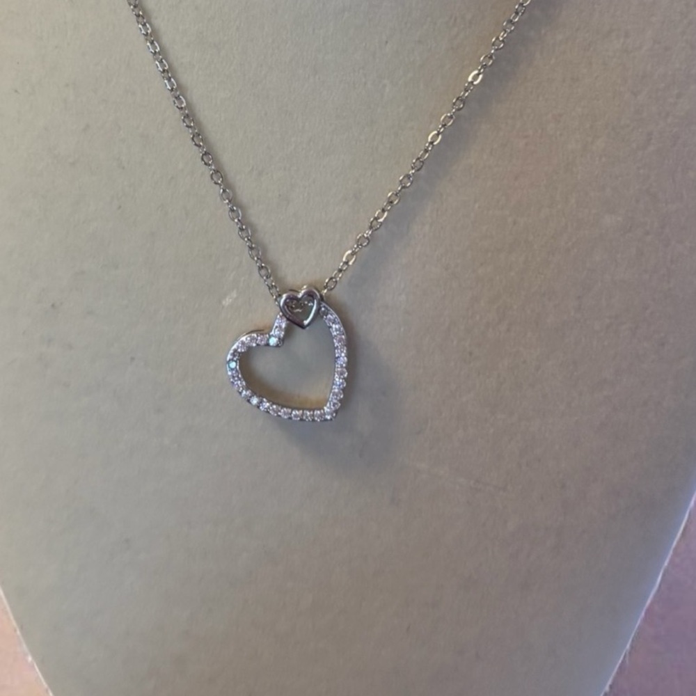 Swarovski crystal double heart pendant necklace. - Picture 2 of 2